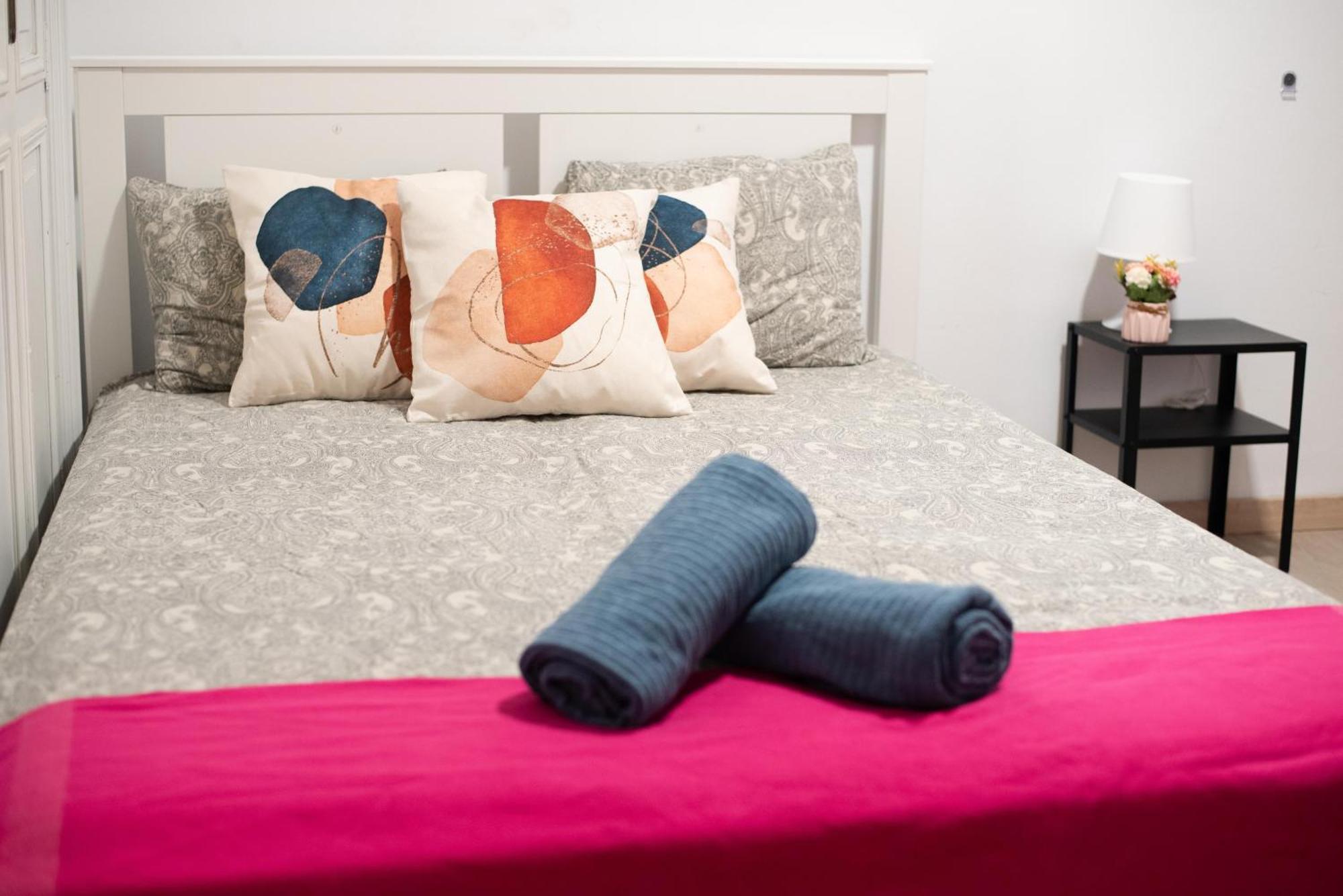 Nice Room By Eixample Barcelona Buitenkant foto